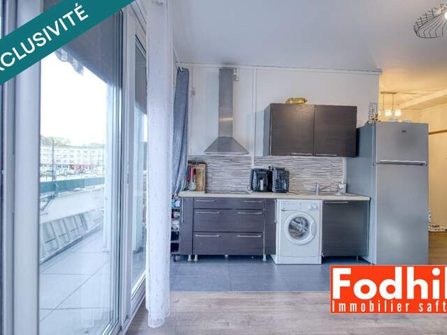 Appartement 3 pièces avec un parking. — photo du bien