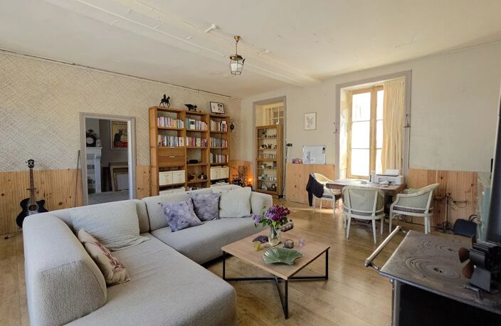 À vendre : maison de 3/4 chambres avec hangar à La Trimouille - 86 — photo 3