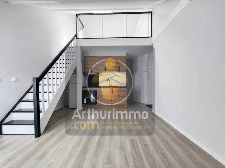STUDIO EN DUPLEX AU DERNIER ETAGE — photo 1
