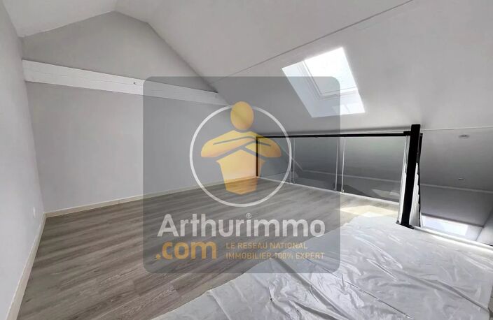 STUDIO EN DUPLEX AU DERNIER ETAGE — photo 3