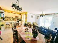 Agde: maison lumineuse: 4 p, 3chb, 82m2, garage et pk, terra — photo 2