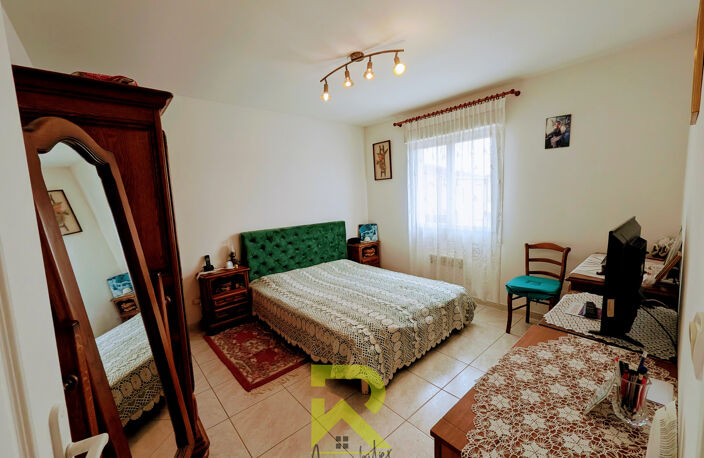 Agde: maison lumineuse: 4 p, 3chb, 82m2, garage et pk, terra — photo 5