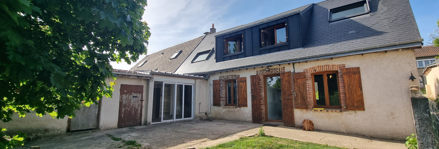 Maison 4 Pièces 91 m² à vendre à Saint-Denis-Lanneray (28200)