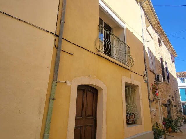 Neffiès, proche de Pézenas (Occitanie, Hérault), maison de v — photo du bien