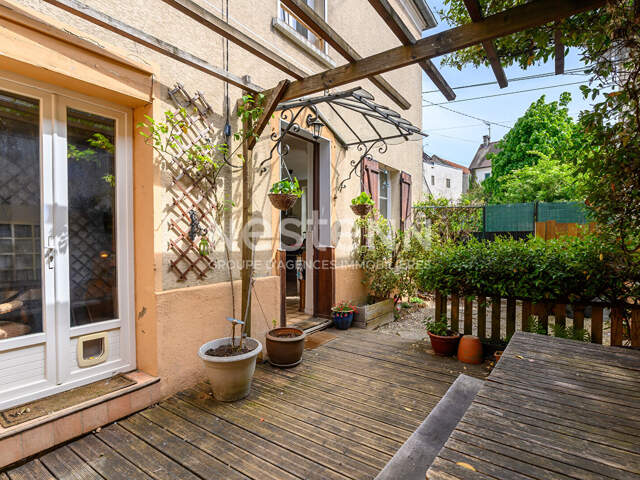 Maison de charme à Dampmart, au coeur du vieux village — photo du bien