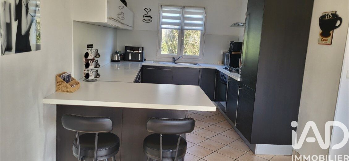 Vente Maison/villa 5 pièces - Photo 5