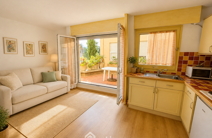 Appartement - 45m² - Sainte-Maxime — photo 2