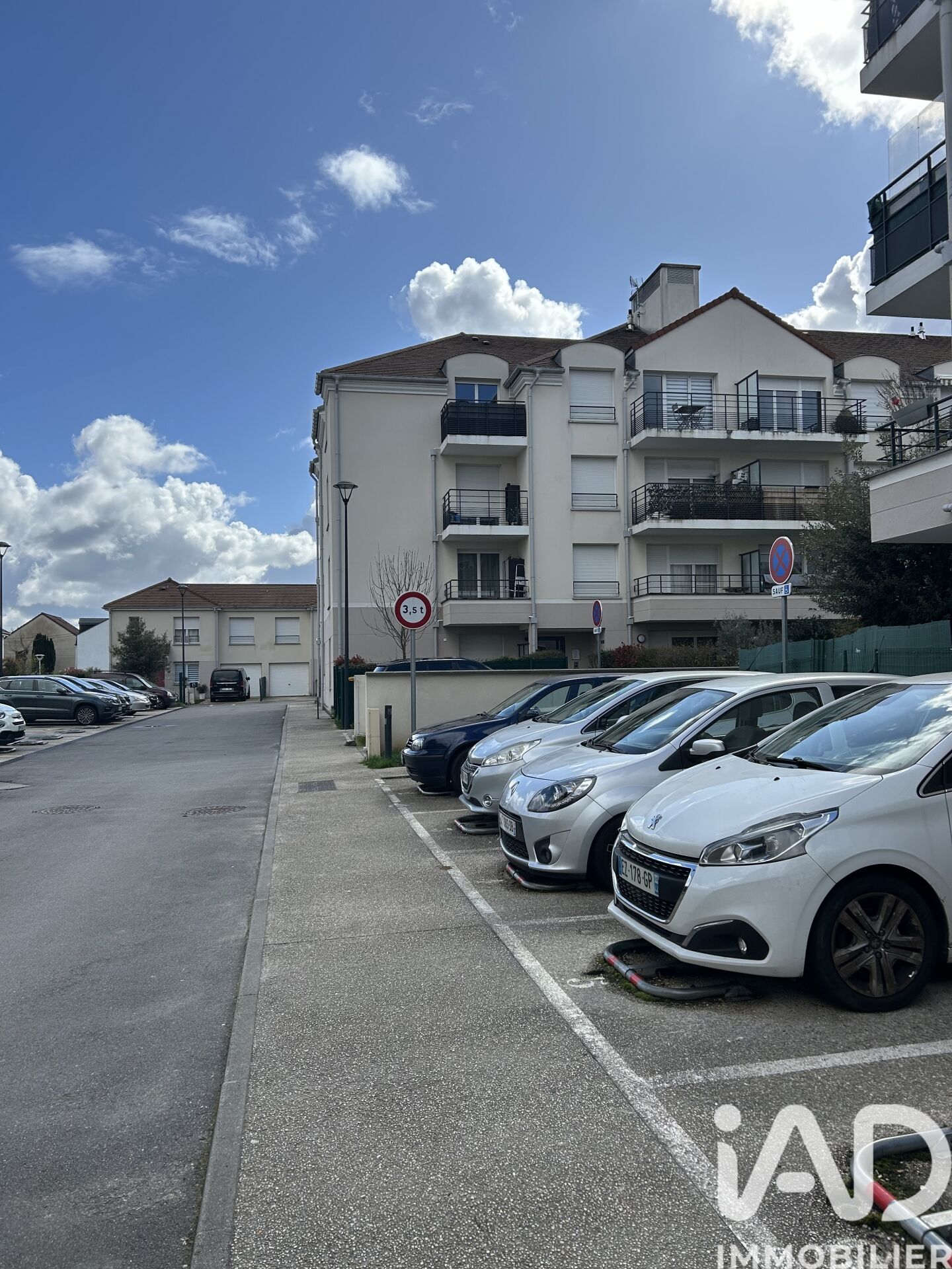 Vente Appartement 2 pièces - Photo 2