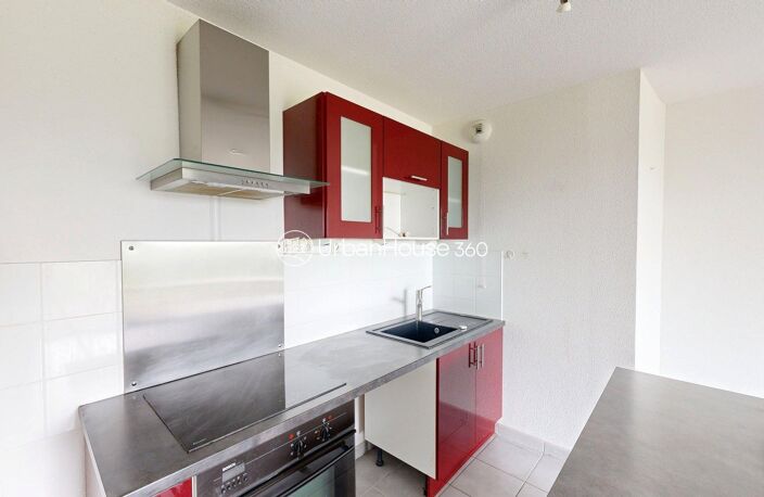 T3 traversant 65m² · Double terrasse 26m² plein sud · 2 ch. avec terrasse privée · Gare TER · DPE C — photo 5