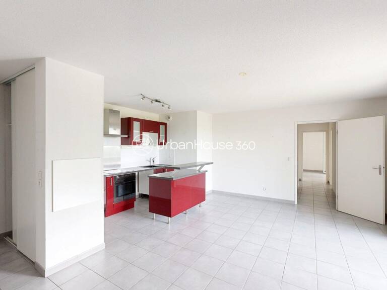 T3 traversant 65m² · Double terrasse 26m² plein sud · 2 ch. avec terrasse privée · Gare TER · DPE C — photo 1