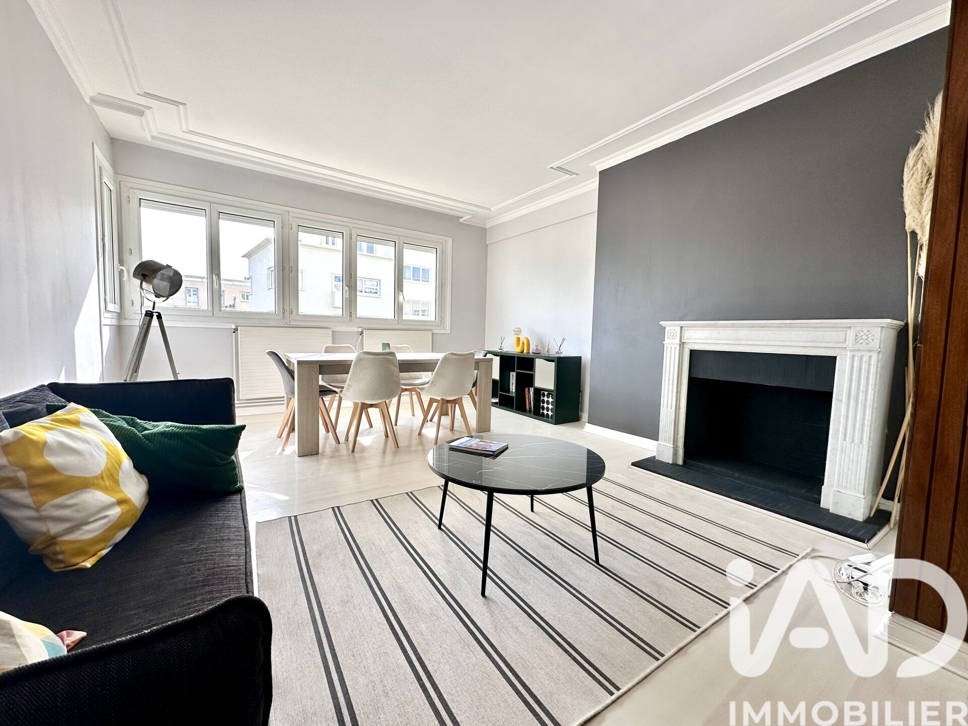 Appartement à louer, 4 pièces, 80 m², Nanterre