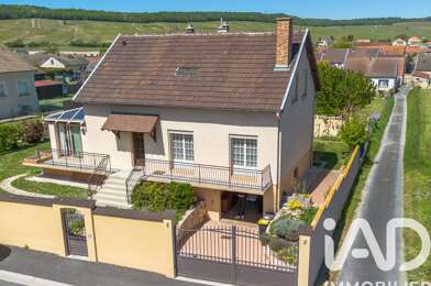 Maison 6 pièces 220000 €