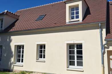 Maison 5 pièces 1990 €