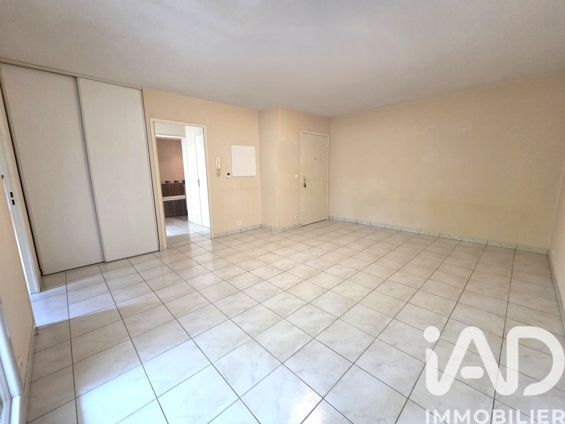 Vente Appartement 2 pièces - Photo 3