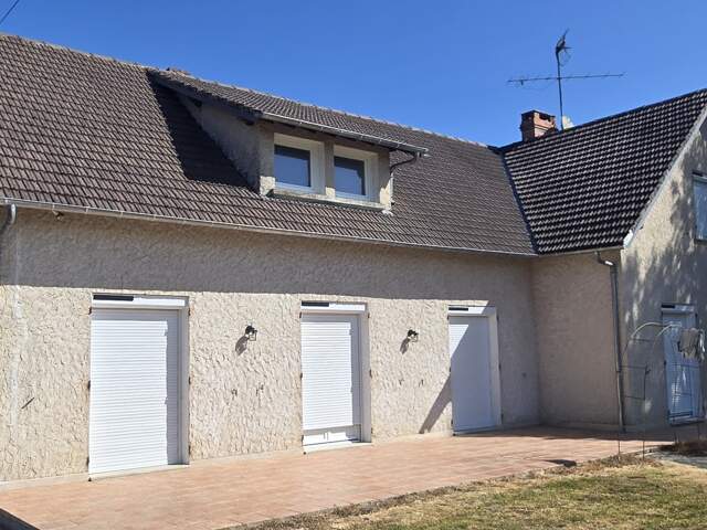 Vente Maison de campagne 8 pièces — photo du bien