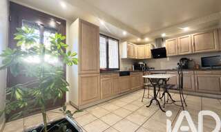Maison 8 Pièces 200 m² à vendre à Drancy (93700)