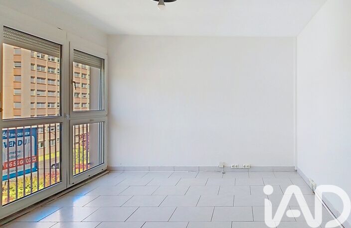 Vente Appartement 5 pièces — photo 2