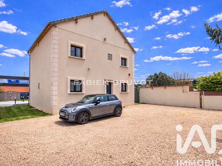 Vente Maison/villa 7 pièces — photo 1