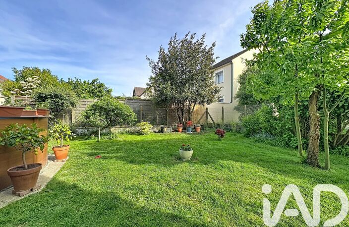 Vente Maison/villa 10 pièces — photo 2