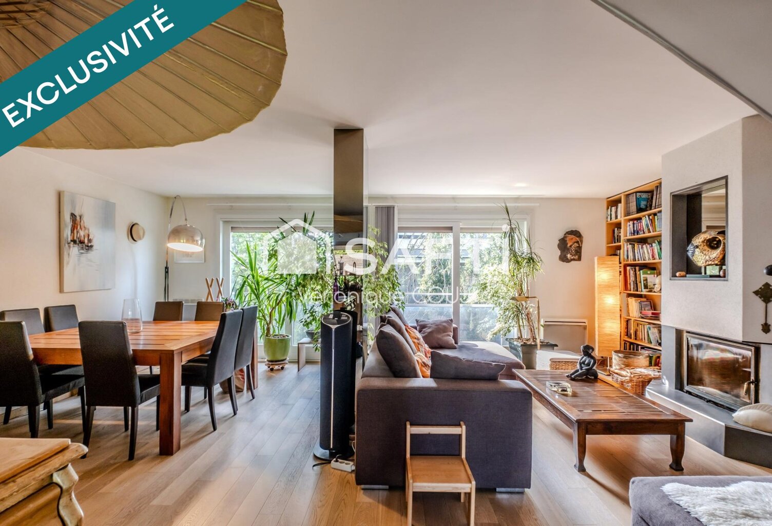 A Veigy-Foncenex (74140), duplex de charme aux beaux volumes avec piscine, à deux pas de la frontière. — photo 1