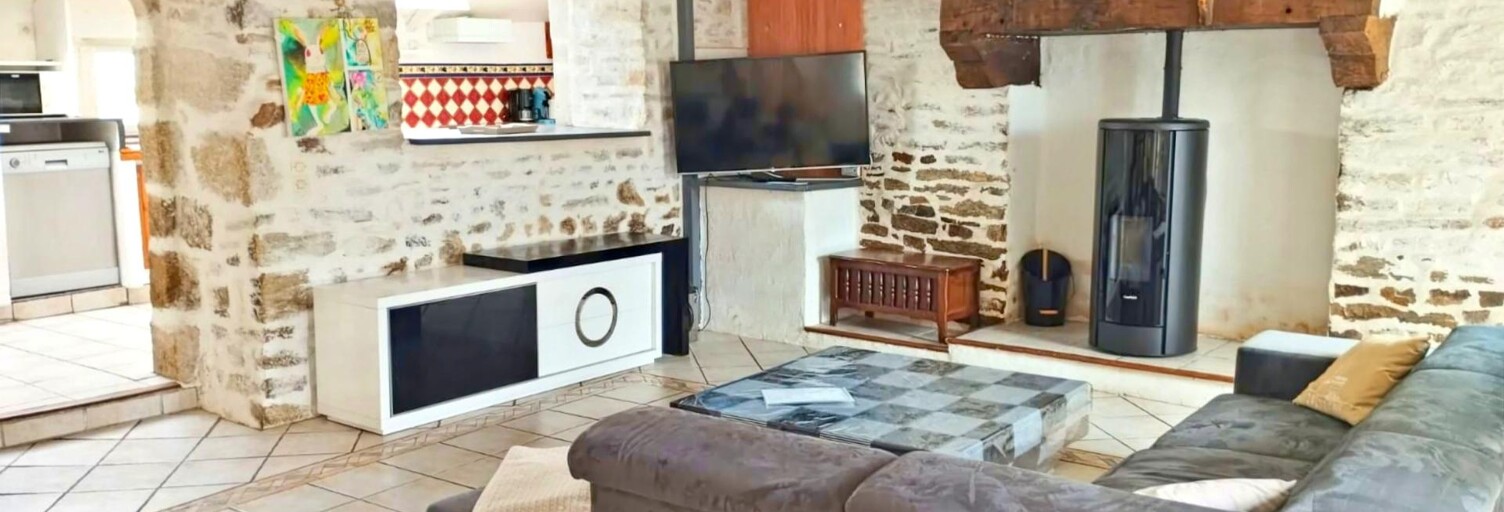 Maison 8 Pièces 220 m² à vendre à Calan (56240)
