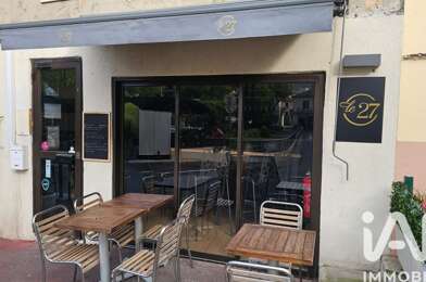 Commerce  43920 €