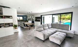 Maison 7 Pièces 198 m² à vendre à Nîmes (30900)