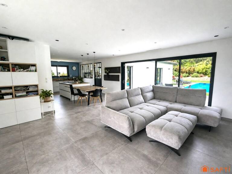 Coup de cœur assuré pour cette villa d'exception — photo 1