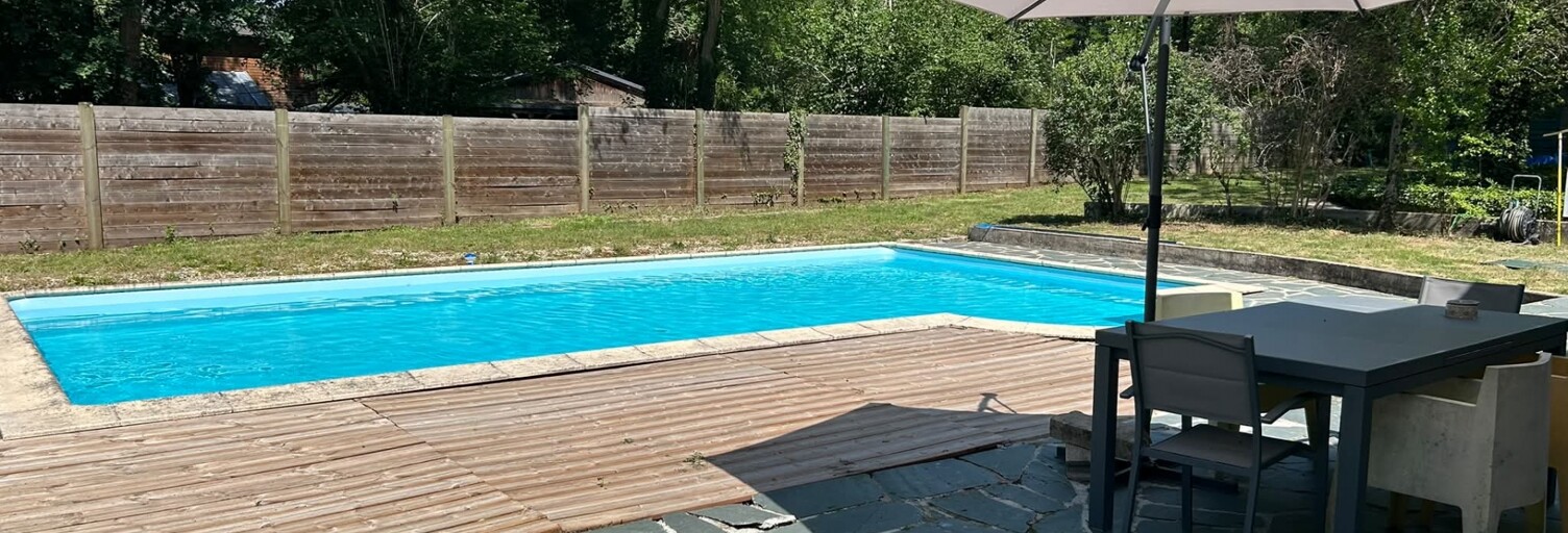 Maison 9 Pièces 211 m² à vendre à Noisy-sur-École (77123)