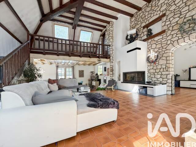 Vente Maison/villa 9 pièces — photo du bien