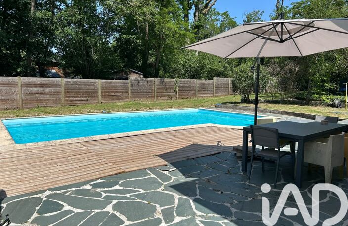 Vente Maison/villa 9 pièces — photo 2