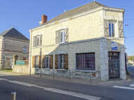 En vente à Châtres-Sur-Cher (41) : maison de caractère 10 pi — photo 4