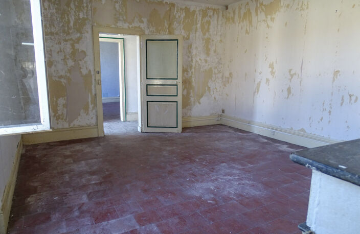 Ensemble immobilier à rénover — photo 5