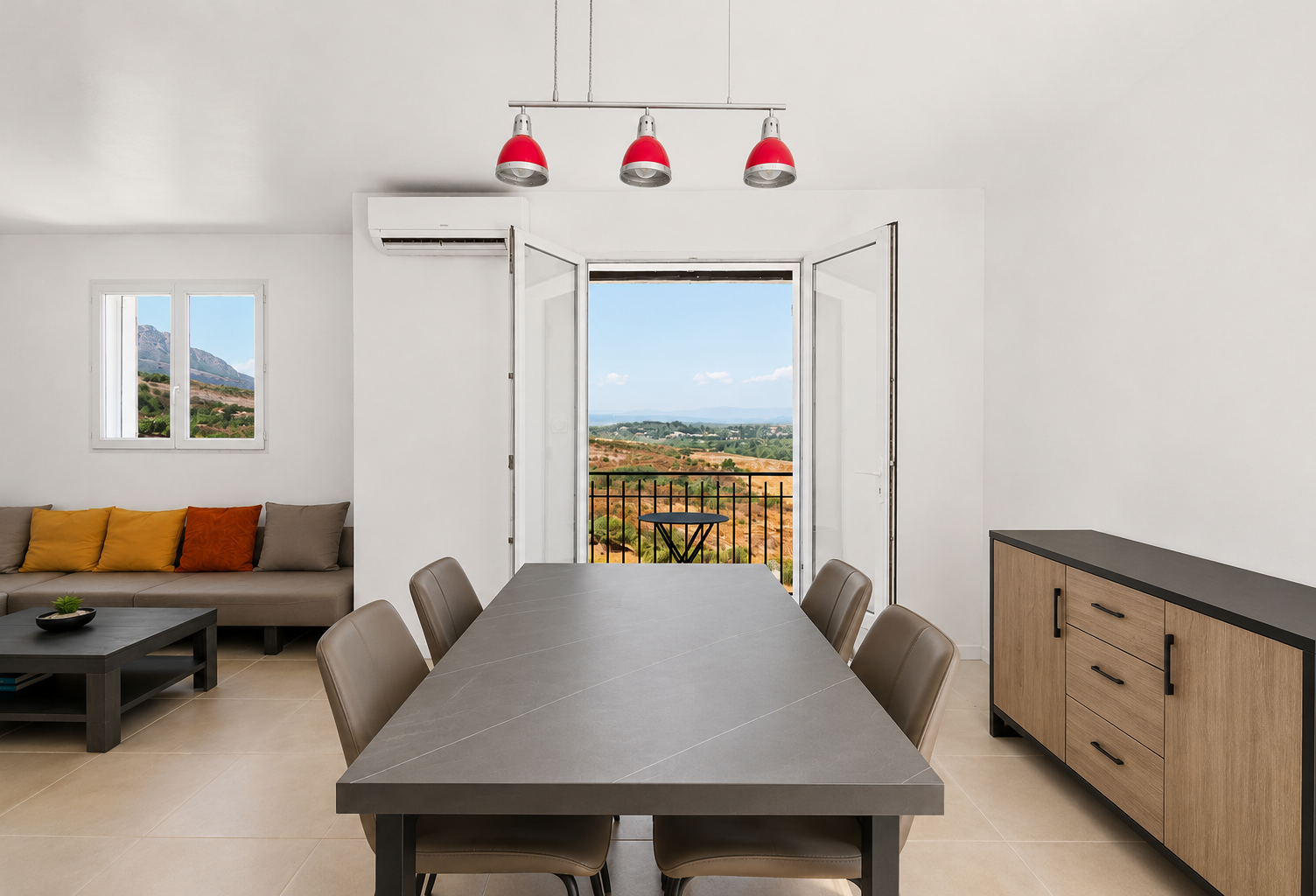 Roquebrune sur Argens - Charmante masion jumelée d'un côté r — photo 1
