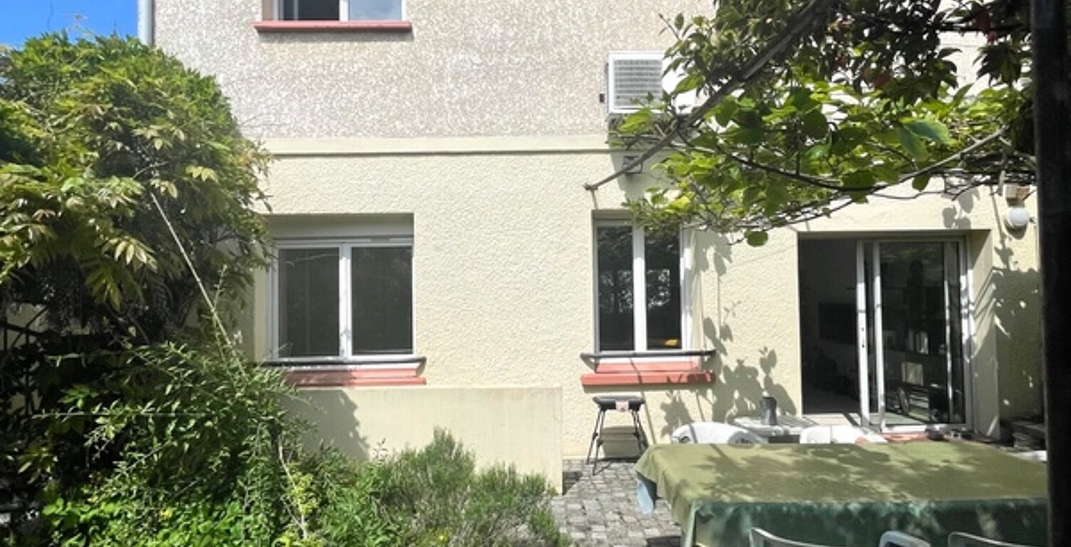 Belle maison familiale très spacieuse et lumineuse 5/6 pièces à vendre 121 m² avec un grand Jardin - AULNAY SOUS BOIS à 12 minutes de Paris — photo 1