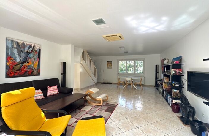 Belle maison familiale très spacieuse et lumineuse 5/6 pièces à vendre 121 m² avec un grand Jardin - AULNAY SOUS BOIS à 12 minutes de Paris — photo 4
