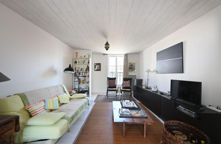 Maison - 3 chambres - Terrasse et Cour — photo 2