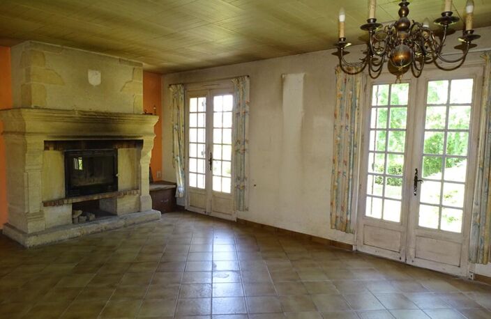 Maison Thonac 6 pièce(s) 136 m2 — photo 2