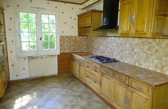 Maison Thonac 6 pièce(s) 136 m2 — photo 3
