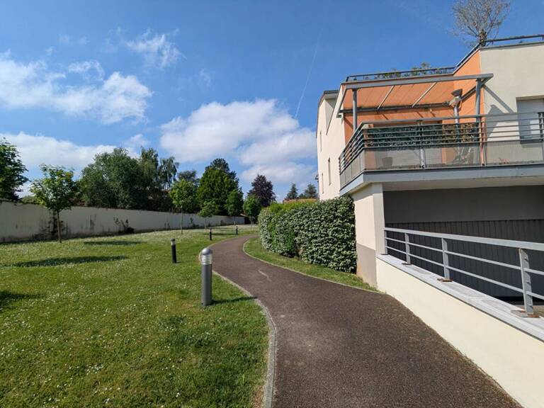 Coup de coeur - TASSIN LE BOURG - Appartement lumineux avec grand balcon plein sud au calme — photo 1