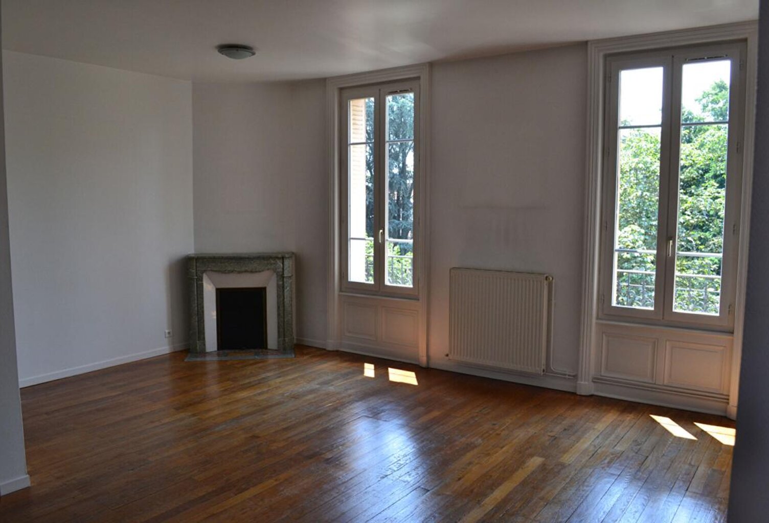ROANNE  -  APPARTEMENT T4  Hausmmanien — photo 1