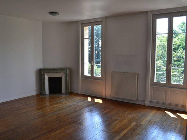 ROANNE  -  APPARTEMENT T4  Hausmmanien — photo 1