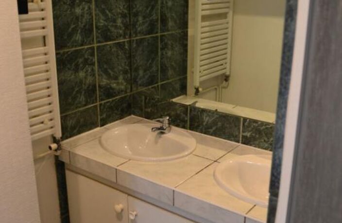ROANNE  -  APPARTEMENT T4  Hausmmanien — photo 4