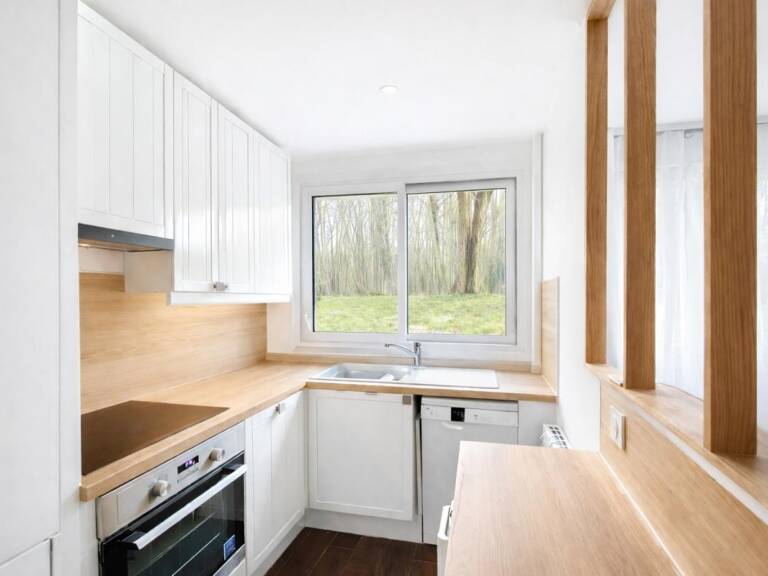 Appartement 3 chambres 77 m2 92310 Sèvres — photo 1