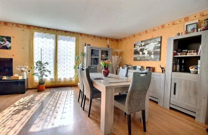 Maison Individuelle À Vendre 84 m² avec garage — photo 2