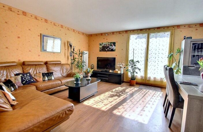 Maison Individuelle À Vendre 84 m² avec garage — photo 3