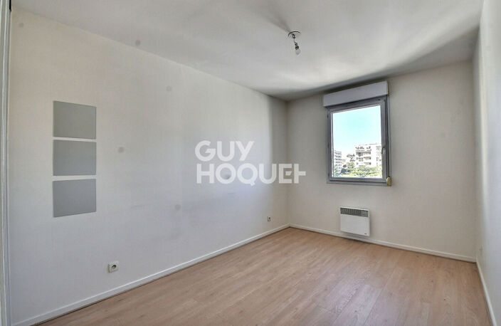 Villette / Ferrandière, Dernier étage, appartement T5 de 113 m²  avec grenier & garage, Lyon 3ème (69003) — photo 4