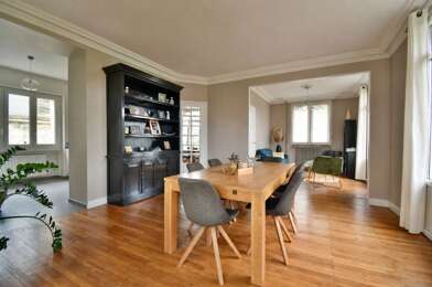 Maison 10 pièces 499000 €