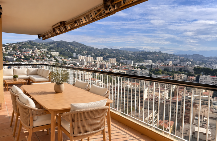 GRAND 4 PIECES AVEC TERRASSE - NICE CESSOLE — photo 4