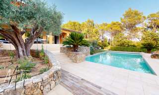Maison 8 Pièces 308 m² à vendre à Lorgues (83510)